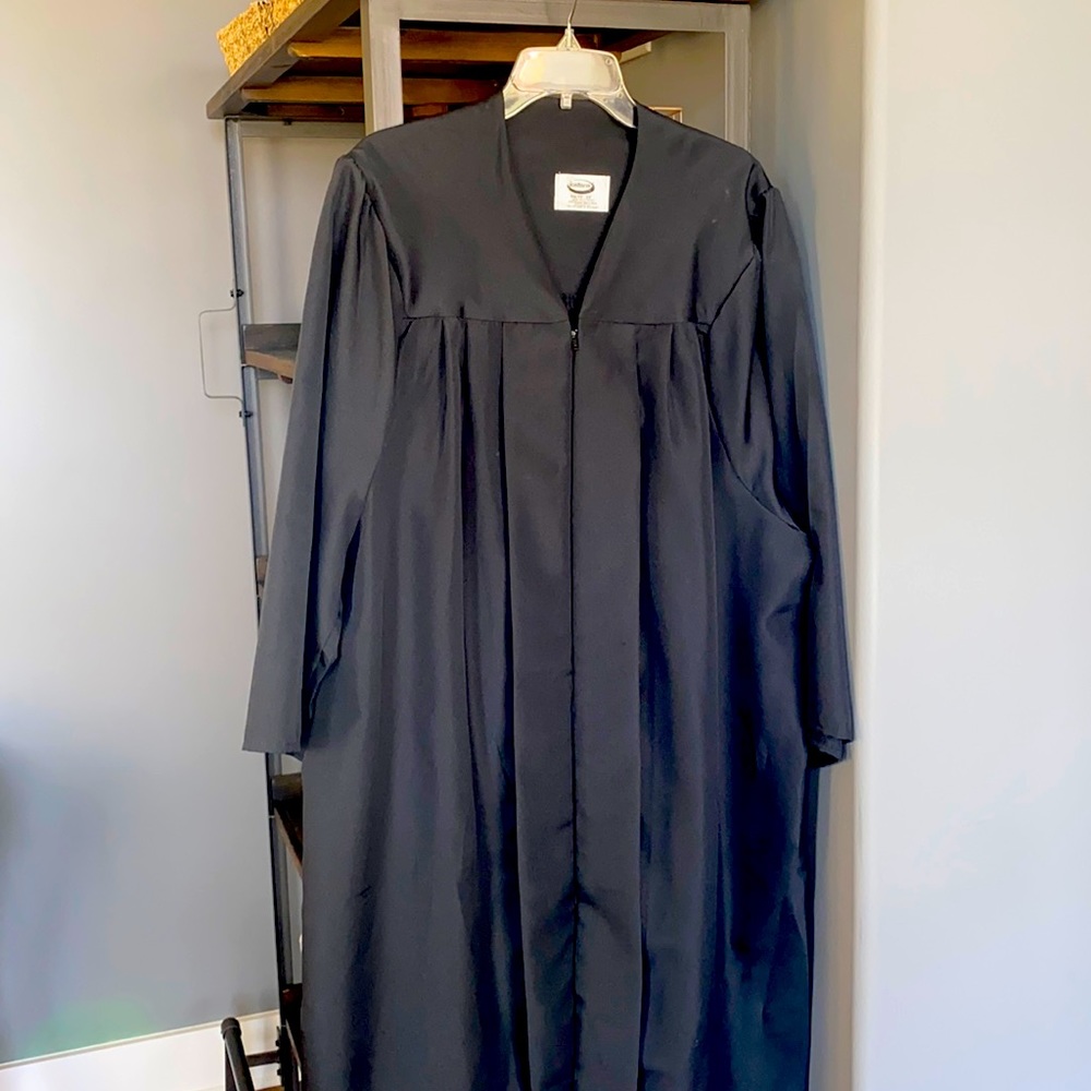 Graduation Gown Jostens Gem